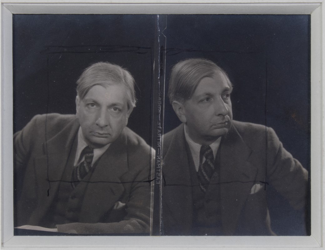 Man Ray Giorgio de Chirico, 1930 ca, Due stampe a contatto ai sali d'argento, vintage, cm. 9x12