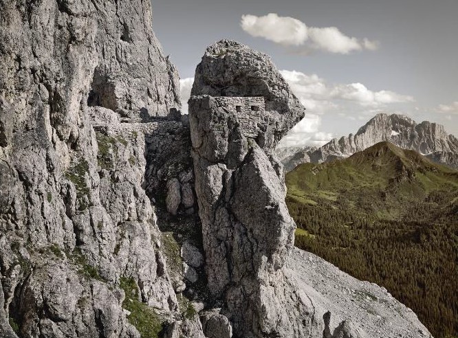 Luca Campigotto Sass de Stria, Postazione austro-ungarica verso il Col di Lana e il Monte Civetta, 2014