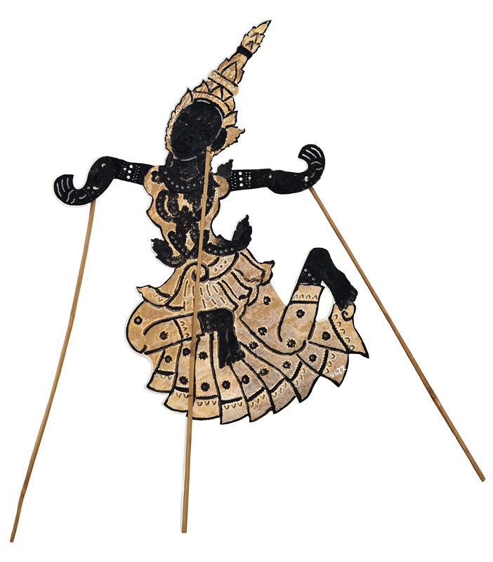 Principessa Sita, ombra Cuoio, cm 81 x 31 Palermo, Museo internazionale delle marionette Antonio Pasqualino ©Museo internazionale delle marionette Antonio Pasqualino, Palermo