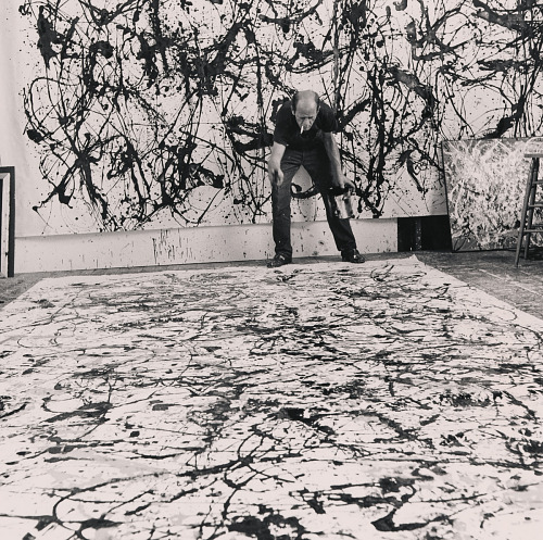 Jackson Pollock, 1950, National Portrait Gallery, Smithsonian Institution; gift of the Estate of Hans Namuth, © Hans Namuth Ltd, 4