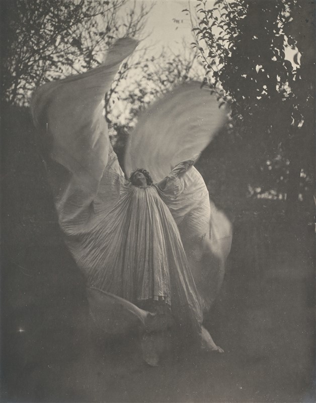Loïe Fuller mentre danza, 1900 circa Parigi, Musée Rodin © musée Rodin